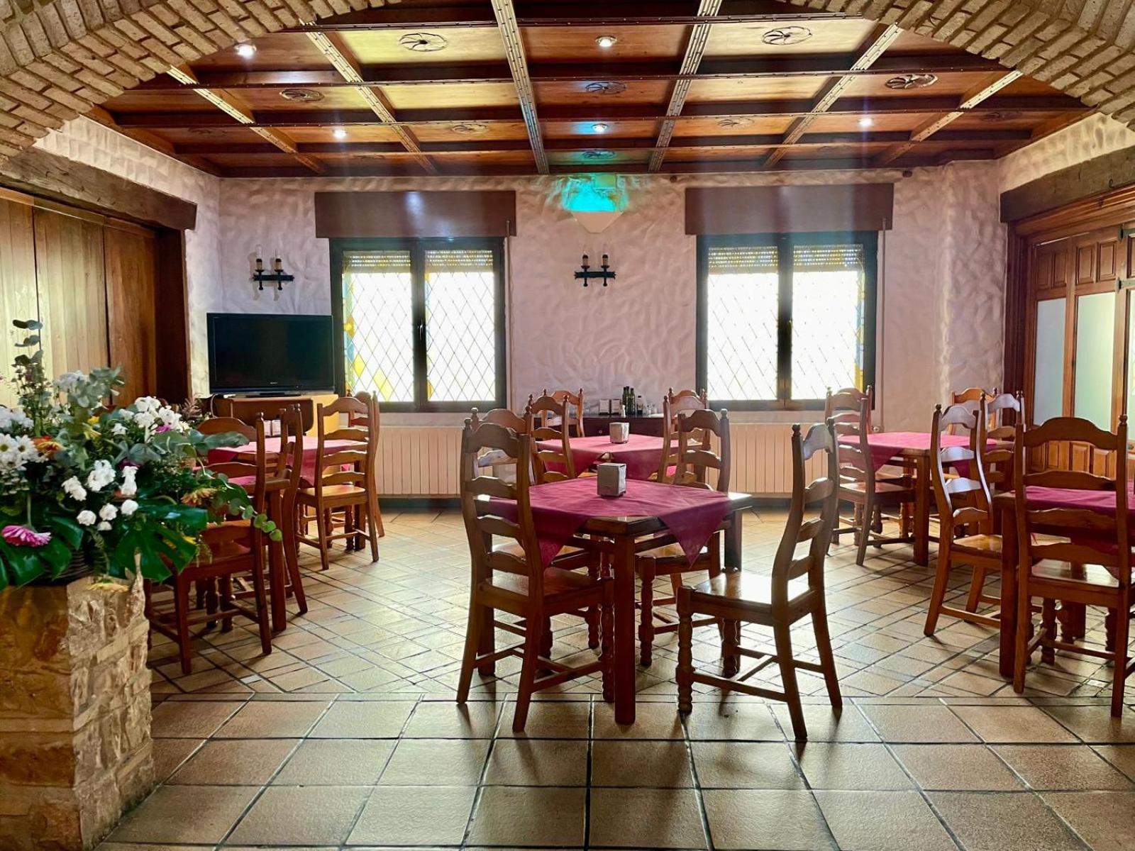 Hotel Restaurante Seto Motilla Del Palancar Exterior foto